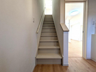 松山市越智２丁目の新築一戸建ての画像