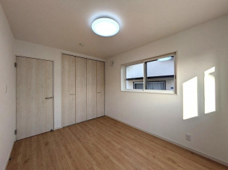 松山市越智２丁目の新築一戸建ての画像