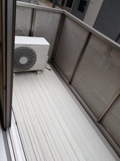 【バルコニー】