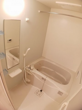 浴室乾燥機や追炊き機能が付いています