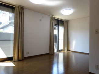 【居間・リビング】