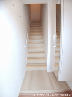 シンプルで使いやすい玄関です