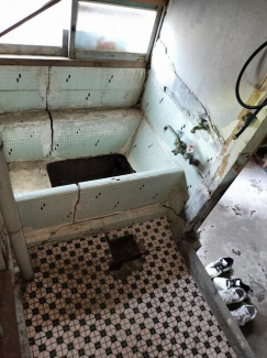 南宇和郡愛南町城辺甲の中古一戸建ての画像