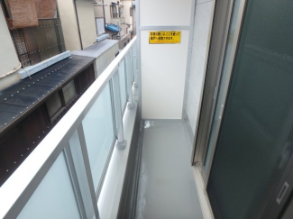 開放的で明るい空間を演出してくれるバルコニーです