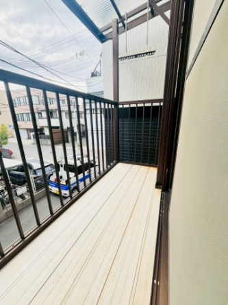 【バルコニー】