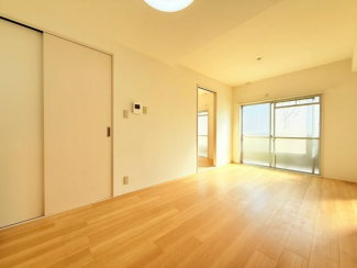 【居間・リビング】