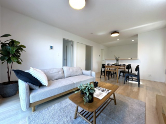 【居間・リビング】