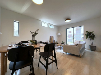 【居間・リビング】