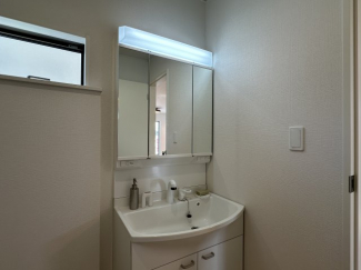 【独立洗面台】