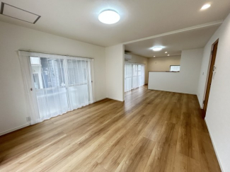 【居間・リビング】