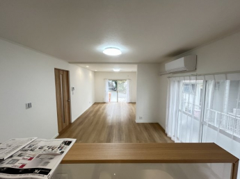 【居間・リビング】