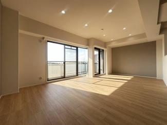 【居間・リビング】