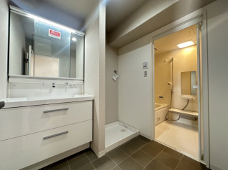 【独立洗面台】