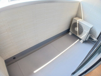 【バルコニー】