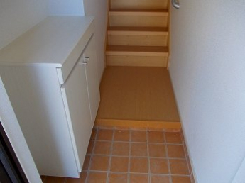 シンプルで使いやすい玄関です