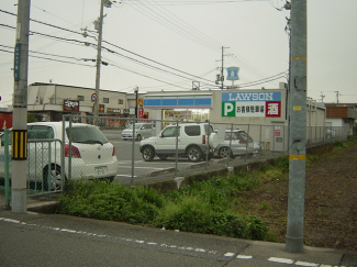 コンビニローソンまで80ｍ