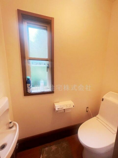 西宮市湯元町　店舗の画像