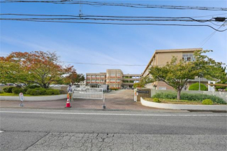 加古川市立平岡小学校まで500m