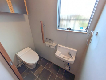 手洗いが付いています。