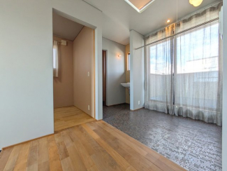 ２階廊下・サービスフロア