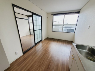 【居間・リビング】