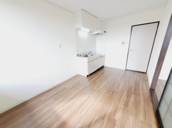 【居間・リビング】