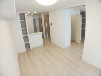 【居間・リビング】