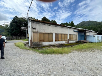 神崎郡市川町奥の倉庫の画像
