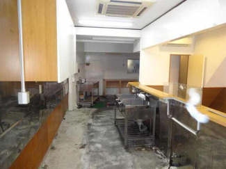 神戸市兵庫区湊川町３丁目の店舗事務所の画像