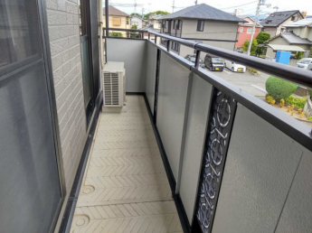 【バルコニー】