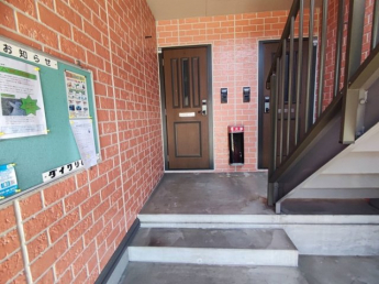 【エントランス】