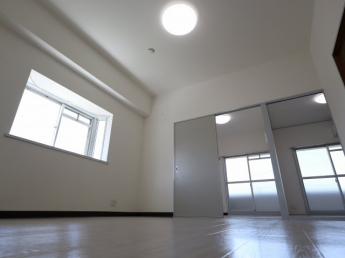 【居間・リビング】