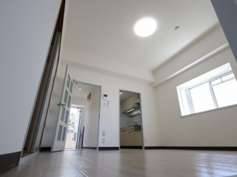 【居間・リビング】