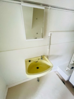【洗面所】