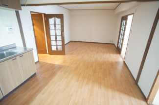 【居間・リビング】