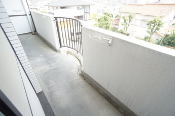 【バルコニー】