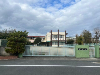 富久保育園まで84m