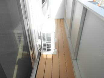 【バルコニー】