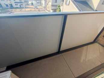 【バルコニー】