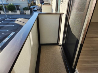 【バルコニー】