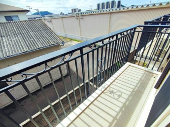 【バルコニー】