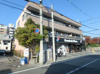 落ち着いた雰囲気の外観です