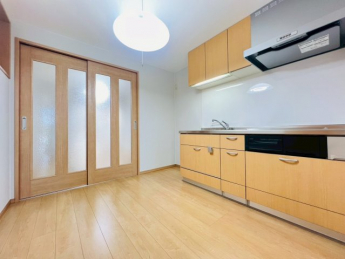 【居間・リビング】