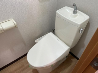 シャワー付トイレ