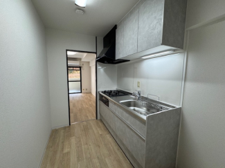 キッチンでお料理をお楽しみください