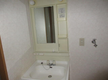 ベルク．カネキの画像