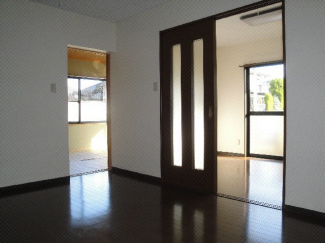 【居間・リビング】