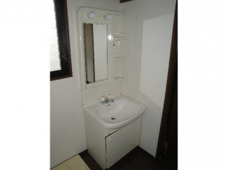 【洗面所】