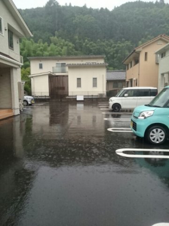 駐車スペースもあります