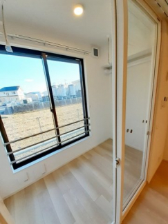 内装は落ち着いています